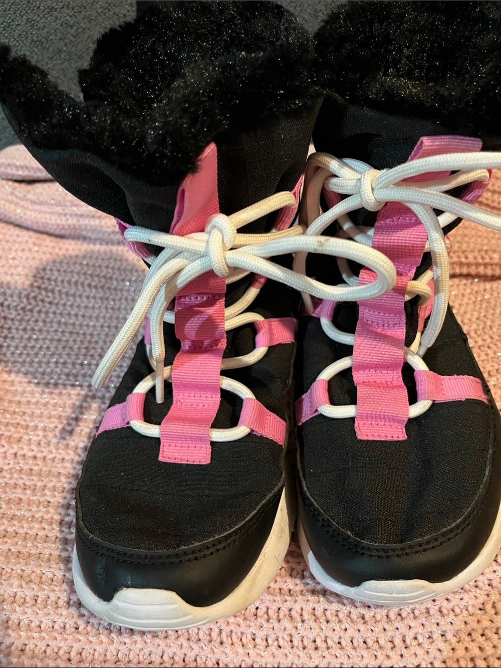 Nike Kids Black and Pink Winter Boots with Faux Fur Collar